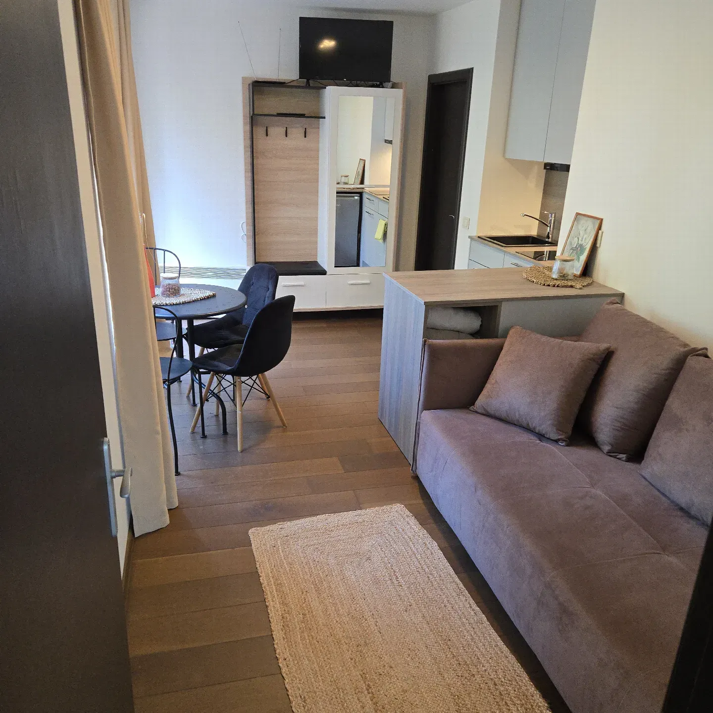 "Forest Embrace" apartment with terrace and SPA photo