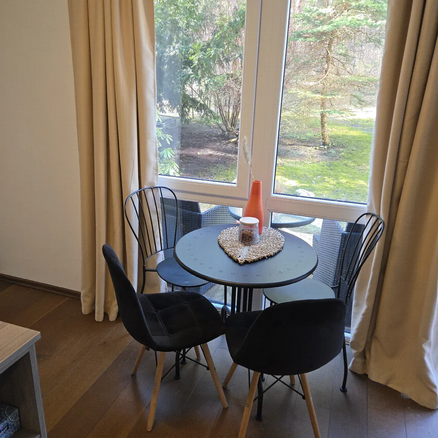 "Kiemelis" - apartamentai su terasa ir SPA nuotrauka